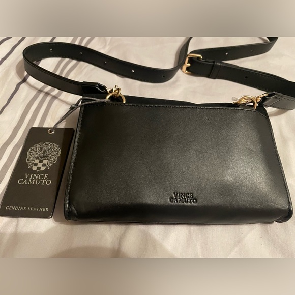 Vince Camuto cross-body purse - Picture 3 of 5